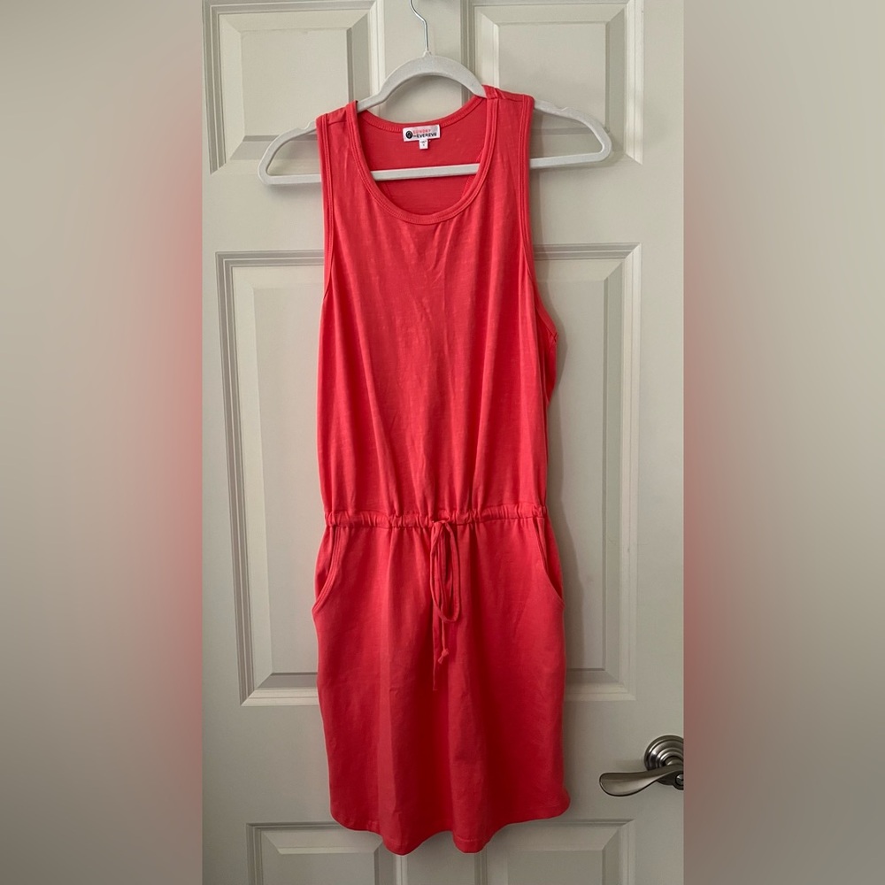Sundry for Evereve Coral Color Weekender Sleeveless Racerback Dress Size 1 loose